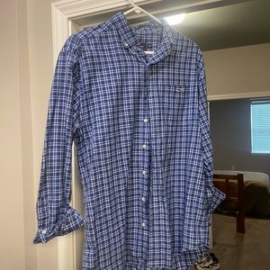 Vineyard Vines Button Down